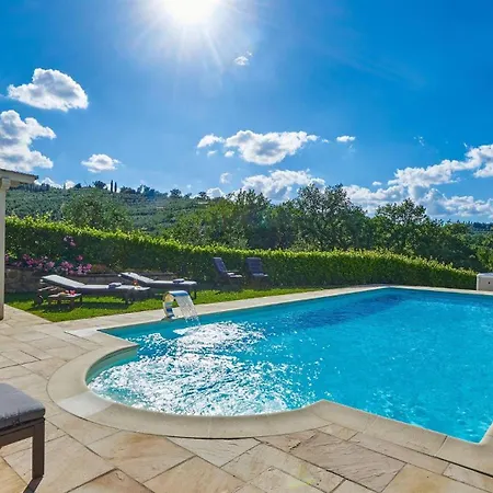 Le Piaggiole Вилла Каврилья